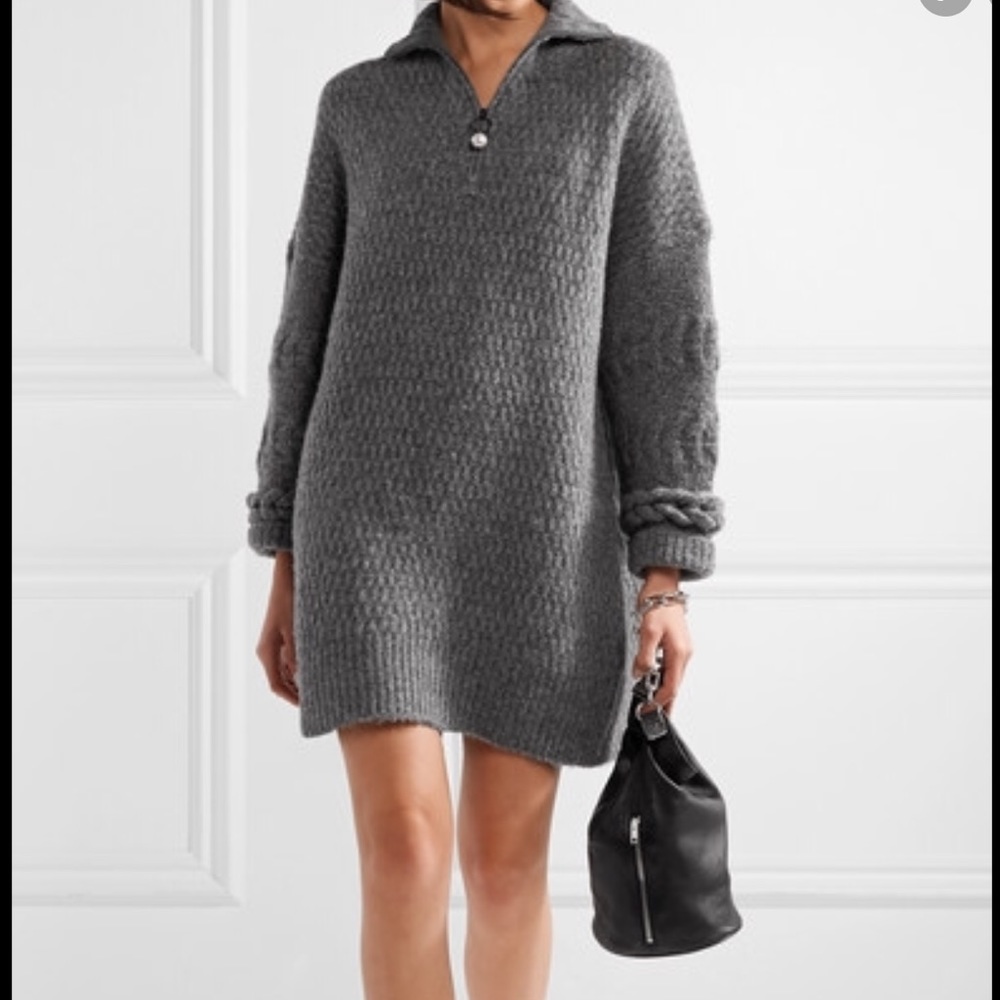 OPENING CEREMONY OVERSIZED SWEATER OR DRESS M